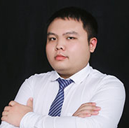 李小鹏